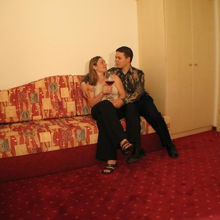 Hotel Laerchenhain San Valentino alla Muta Dış mekan fotoğraf