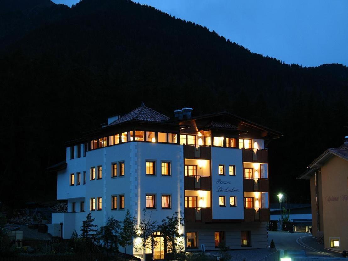 Hotel Laerchenhain San Valentino alla Muta Dış mekan fotoğraf