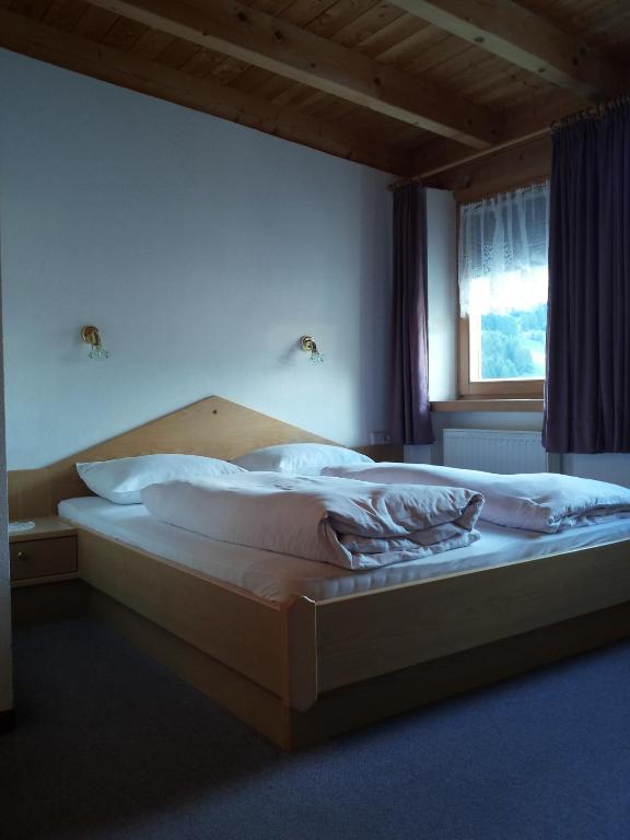 Hotel Laerchenhain San Valentino alla Muta Oda fotoğraf